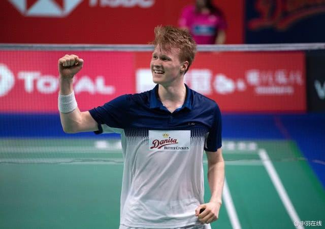 运动员承受 运动员承受