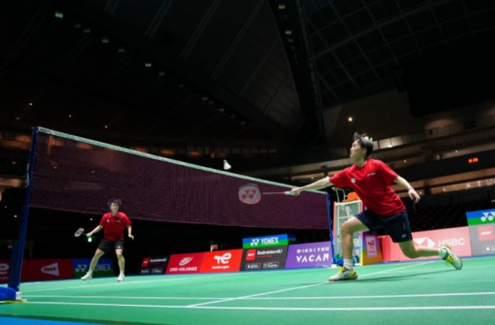 进攻端接连 进攻端接连