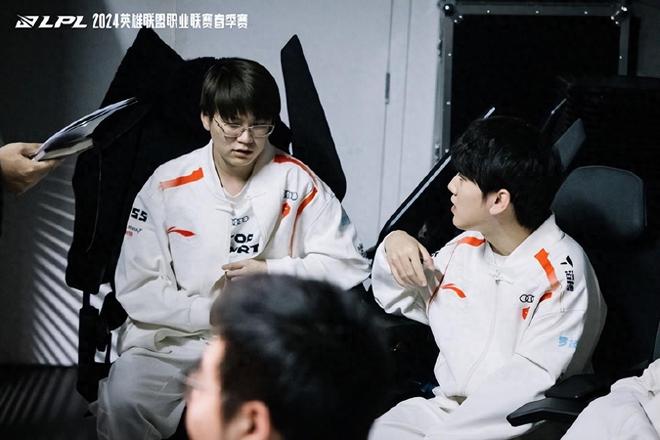 与经纪人会 与经纪人会